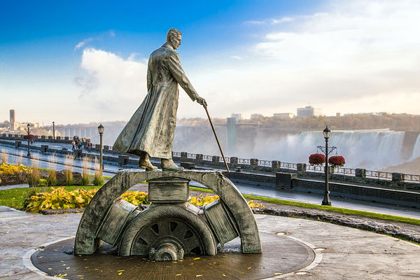 Statue of Nikola Tesla